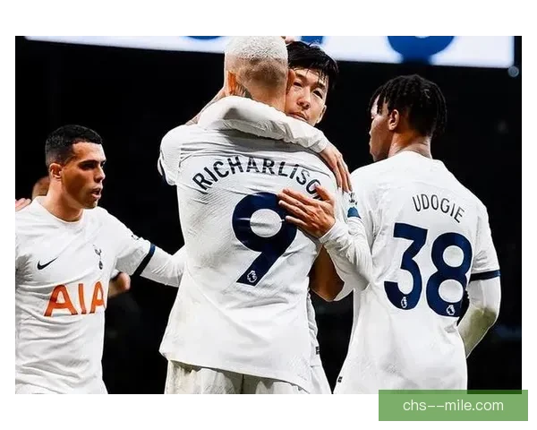 孙兴慜梅开二度领衔热刺逆转胜利彰显超级表现