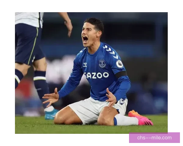 从体系支点到终结核心凯恩战术价值的多维解析在现代足球进攻中的演化路径